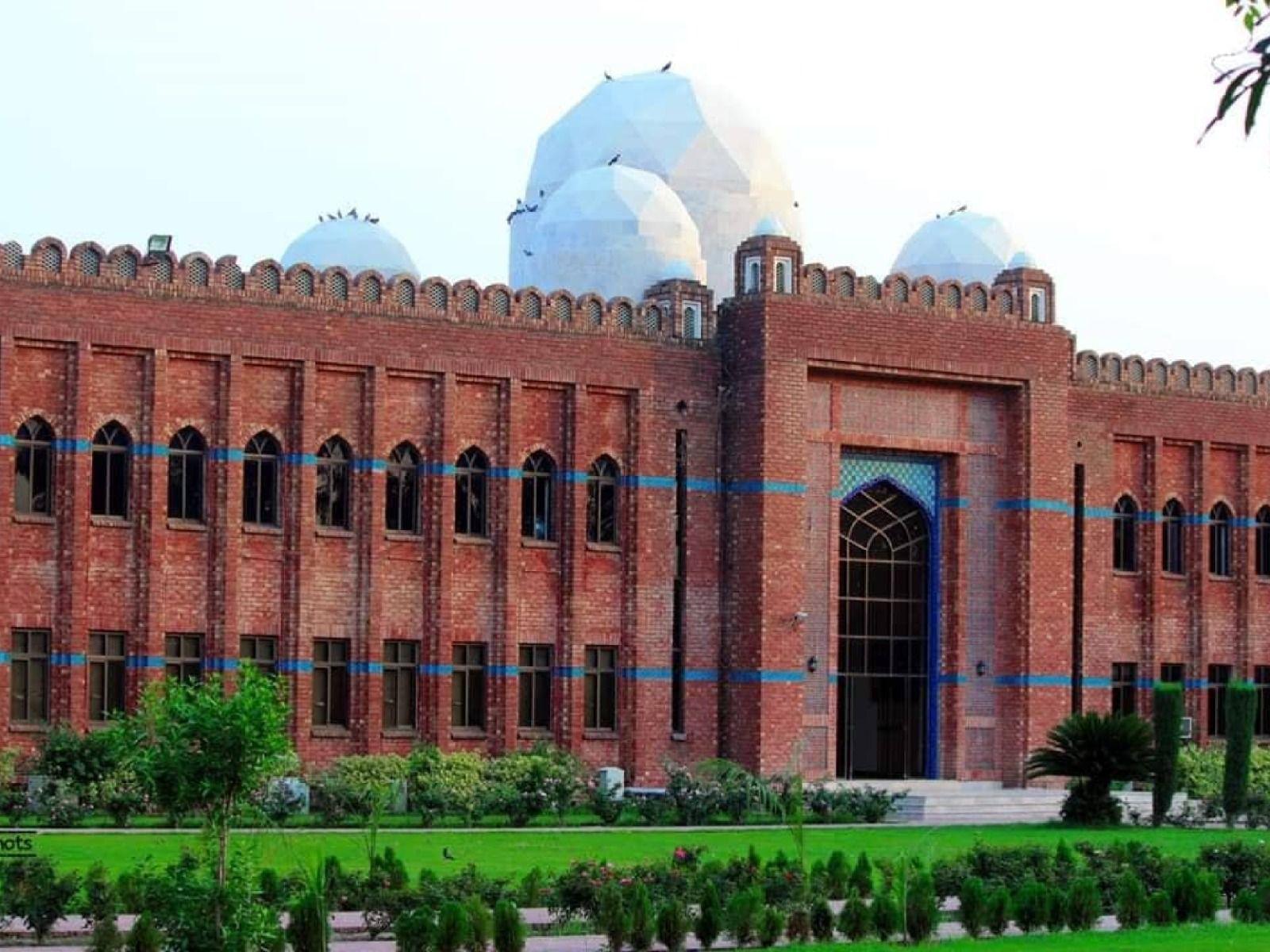 campus