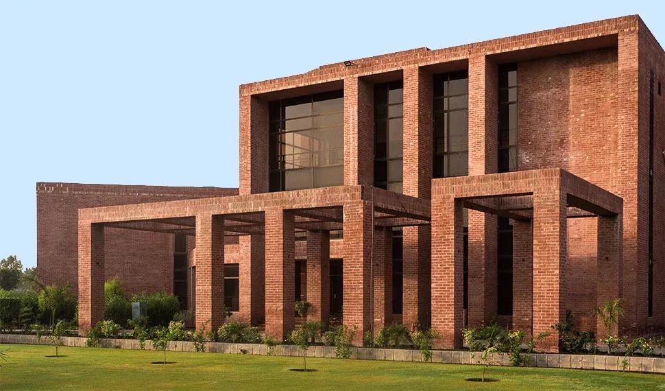 campus